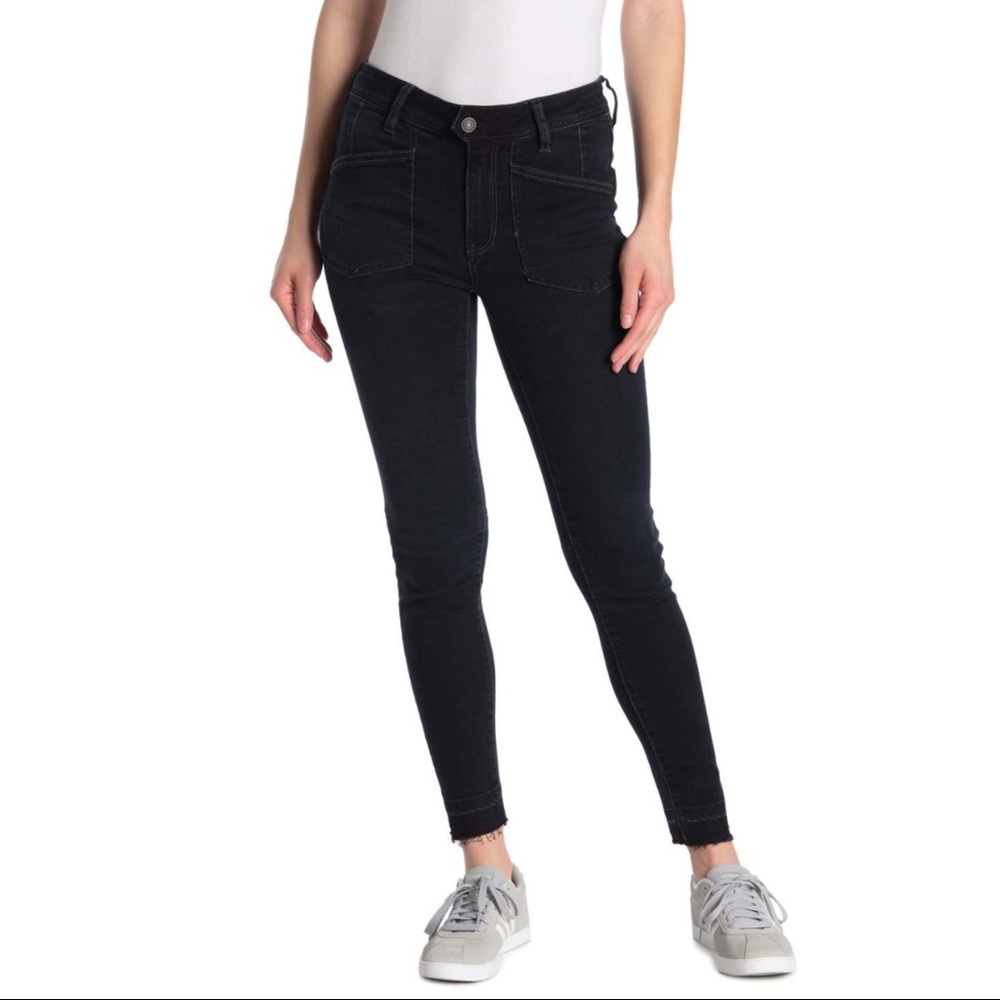 Free People Ivy Mid Rise Released Hem Skinny Jeans